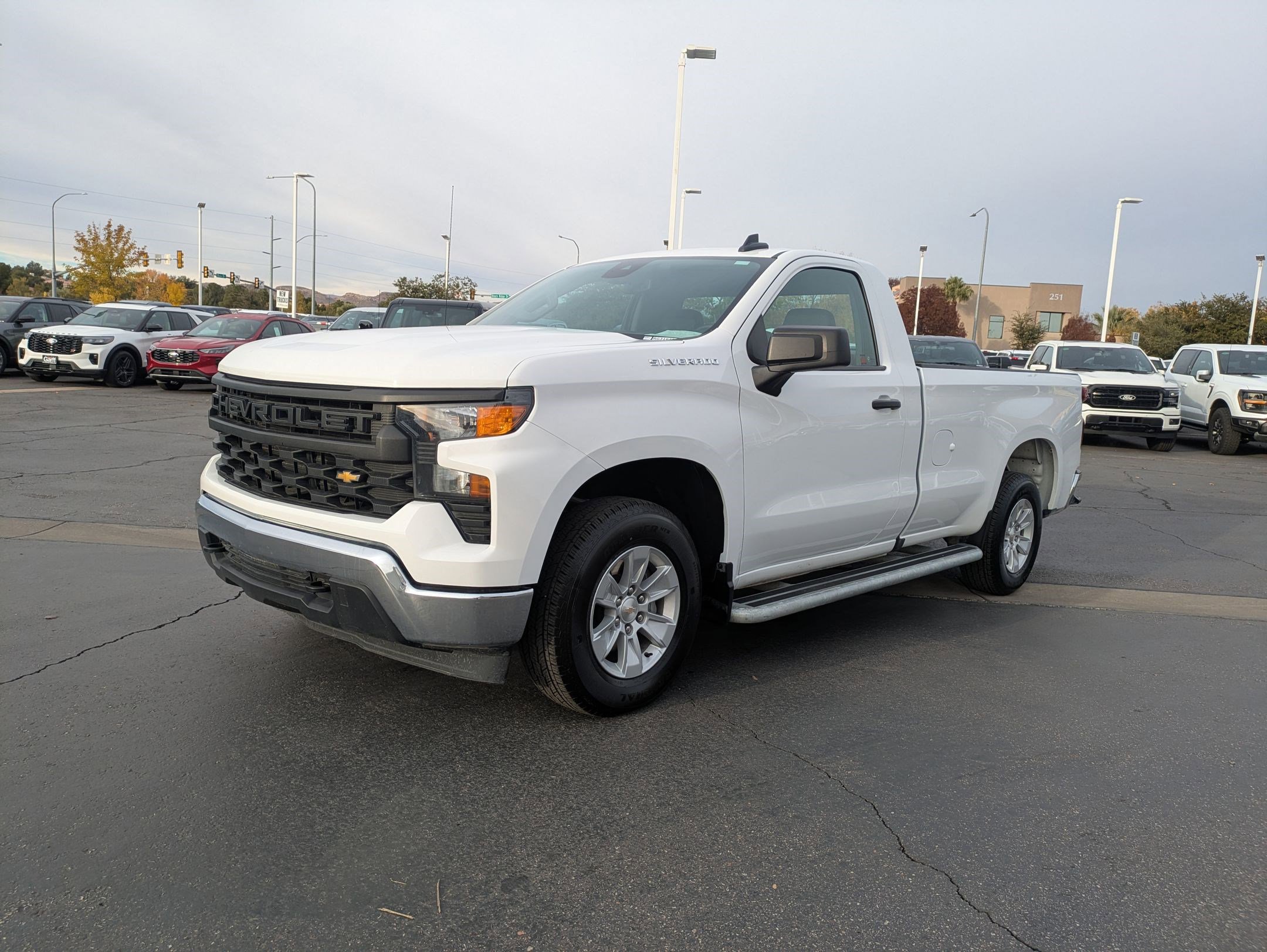 2024 Chevrolet Silverado 1500 Work Truck photo 4