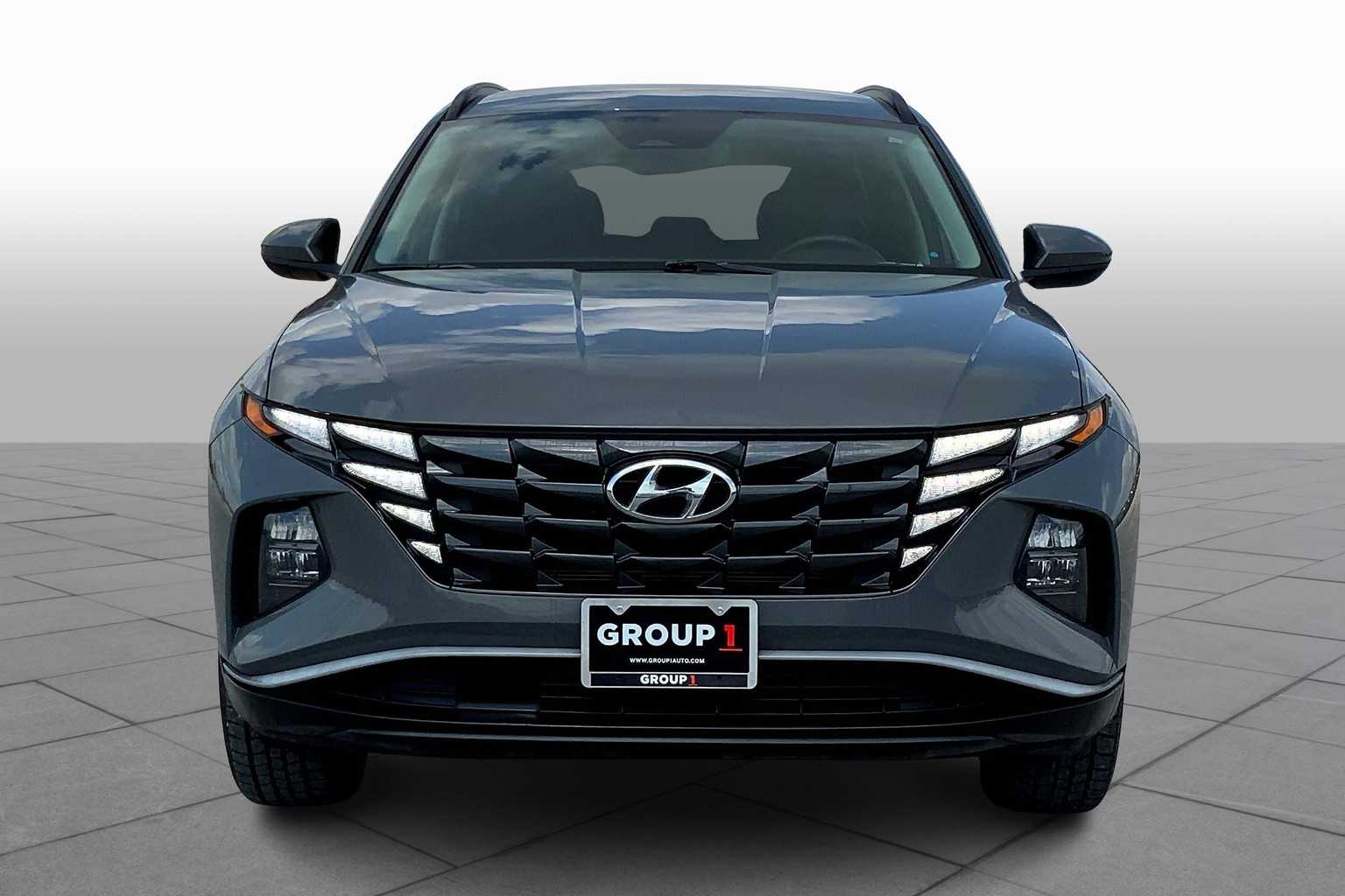2024 Hyundai Tucson SEL photo 2