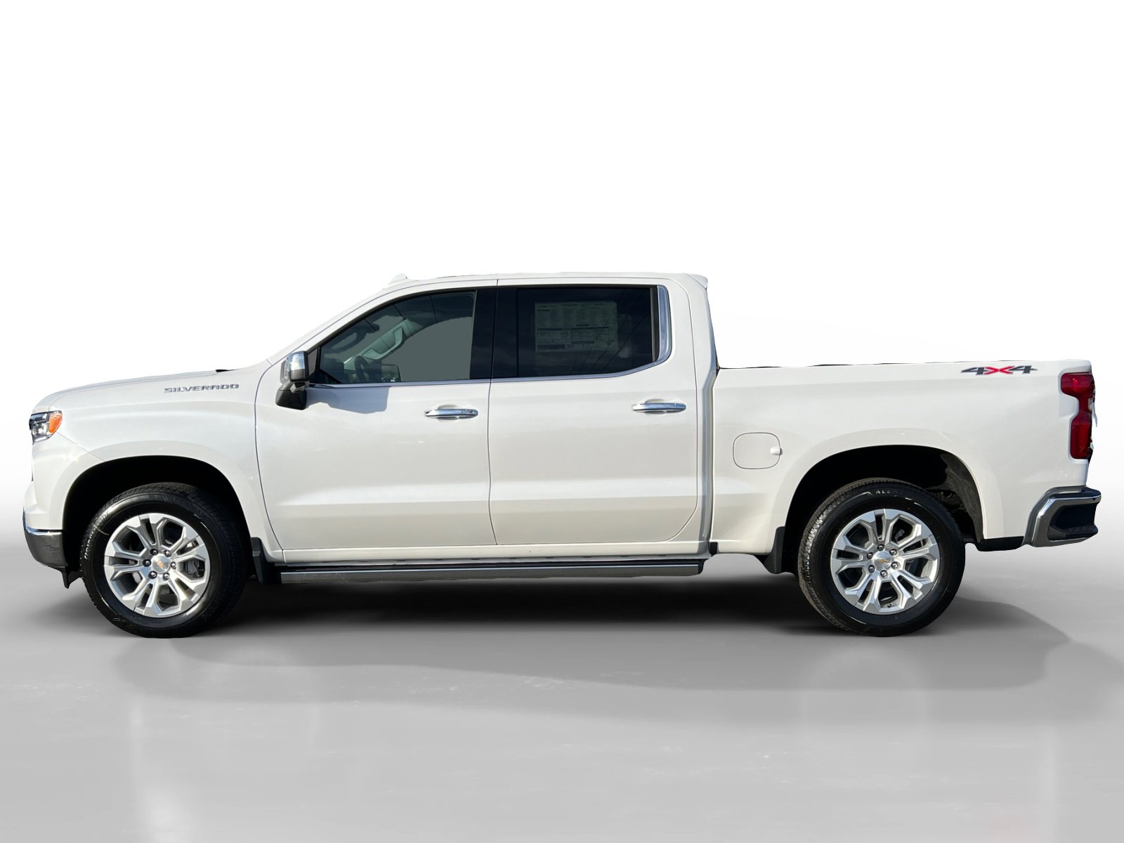 2025 Chevrolet Silverado 1500 LTZ photo 2