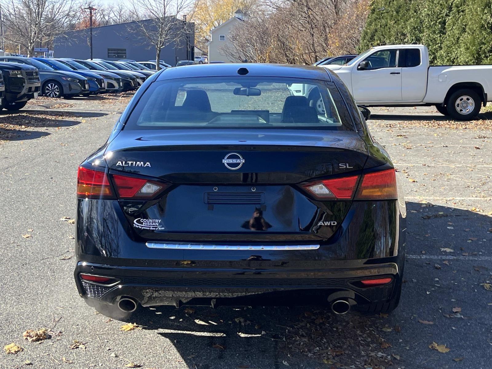 2023 Nissan Altima 2.5 SL photo 4
