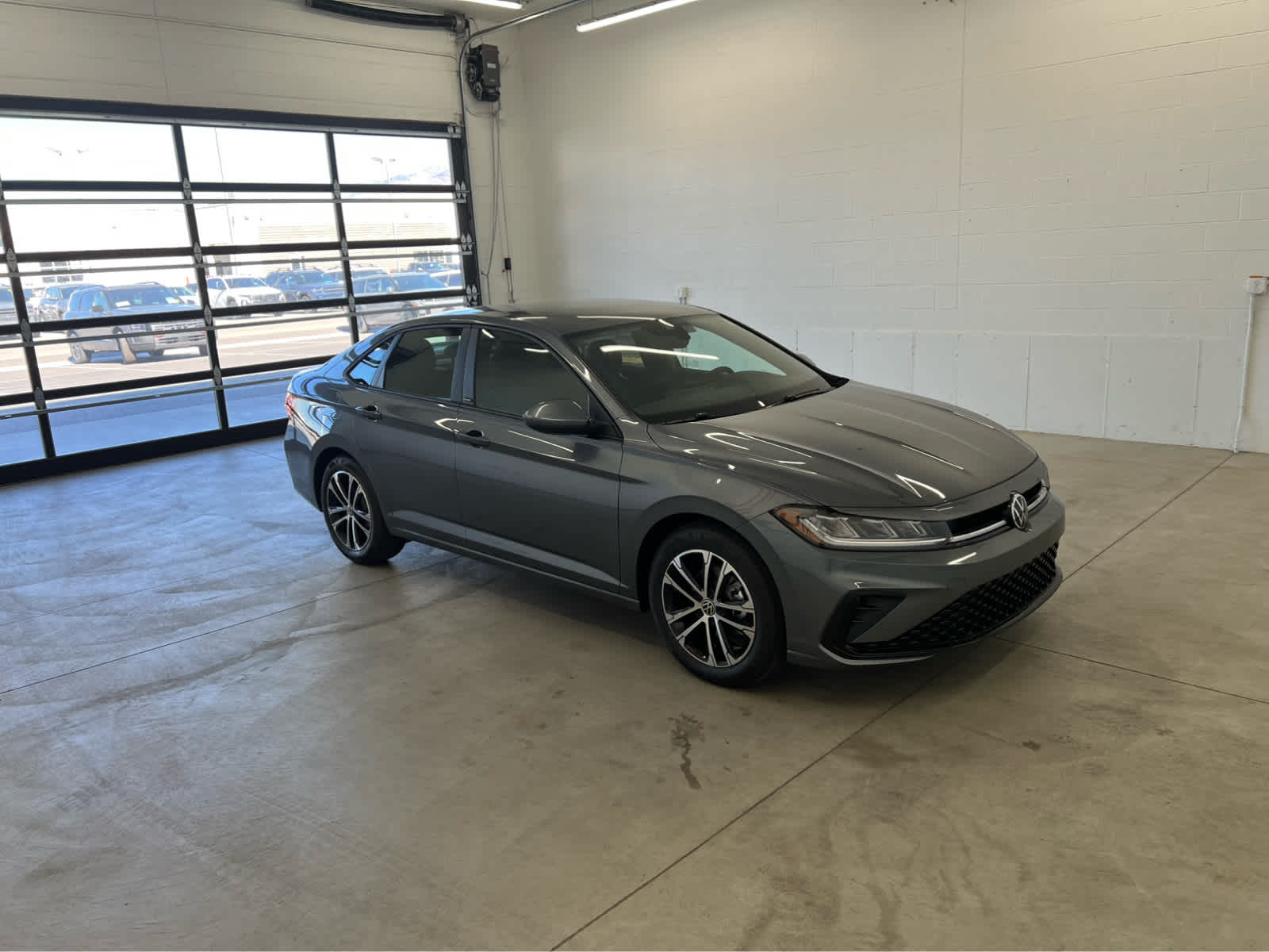 2026 Volkswagen Jetta Sport photo 4