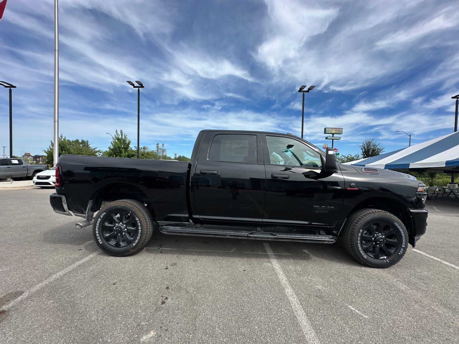 2025 Ram 2500 Big Horn photo 3
