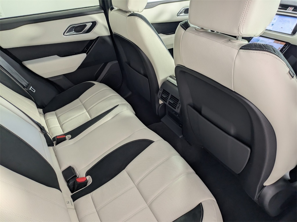 2023 Land Rover Range Rover Velar R-Dynamic S photo 27