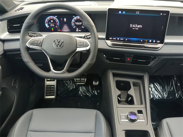 2025 Volkswagen Tiguan SE R-Line Black photo 13