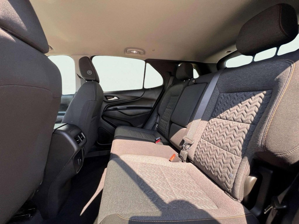 2022 Chevrolet Equinox LT photo 18