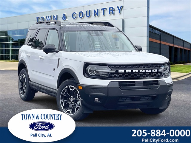 2025 Ford Bronco Sport Outer Banks's photo