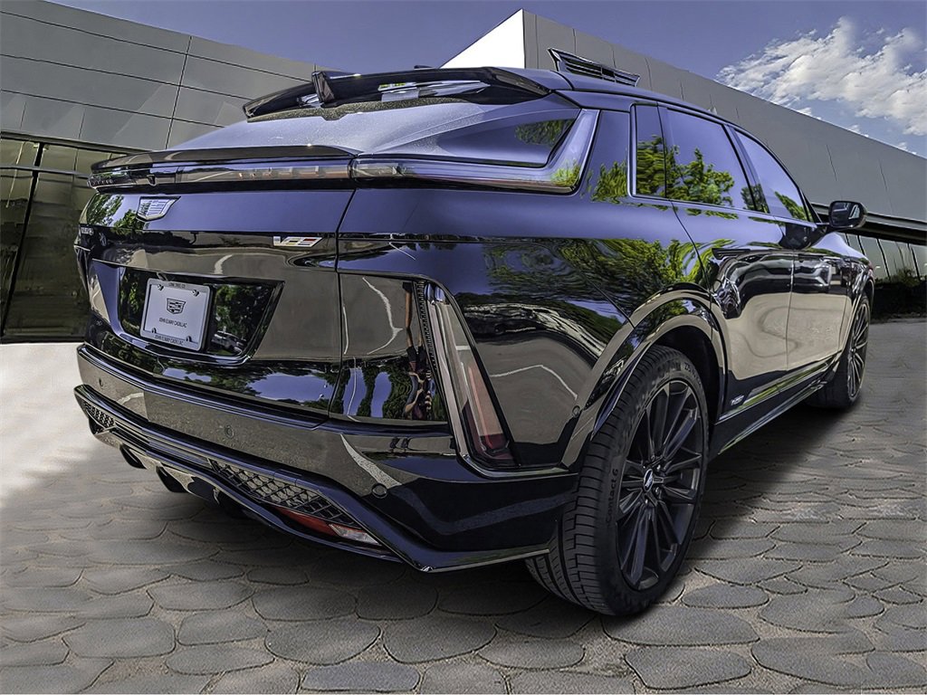 2026 Cadillac Lyriq photo 5