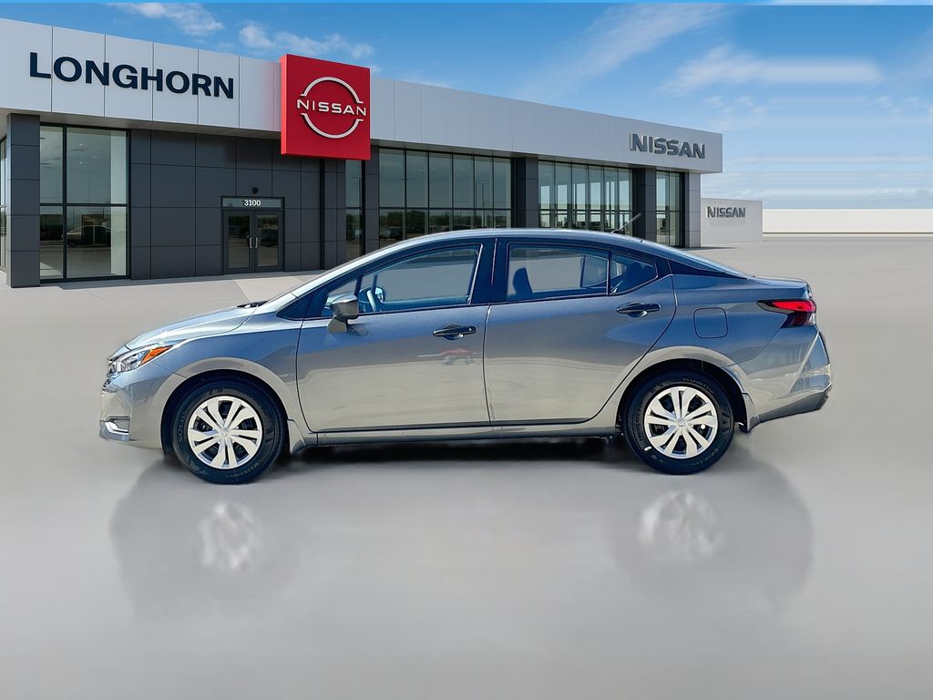 2025 Nissan Versa S photo 4