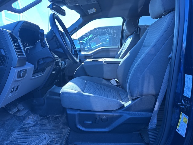 2019 Ford F-150 XLT photo 4