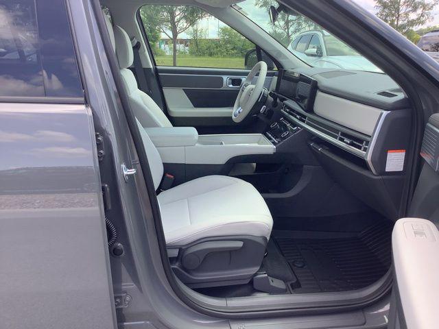 2026 Hyundai Santa Fe SE photo 16