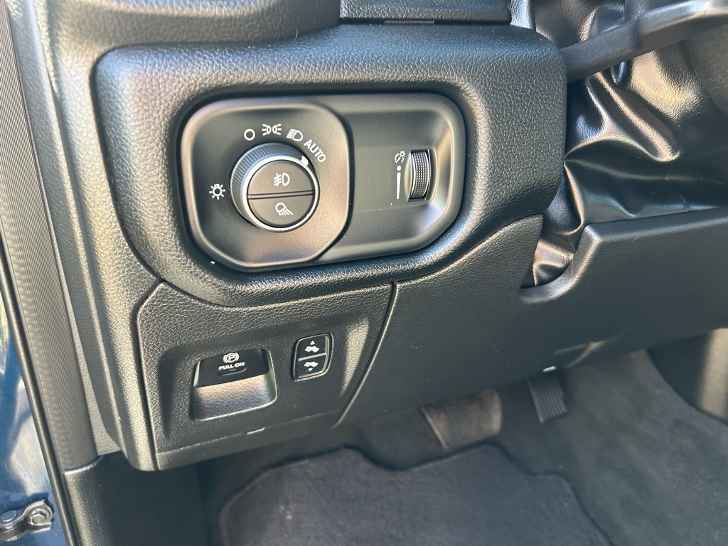2022 Ram 1500 Big Horn Lone Star photo 13