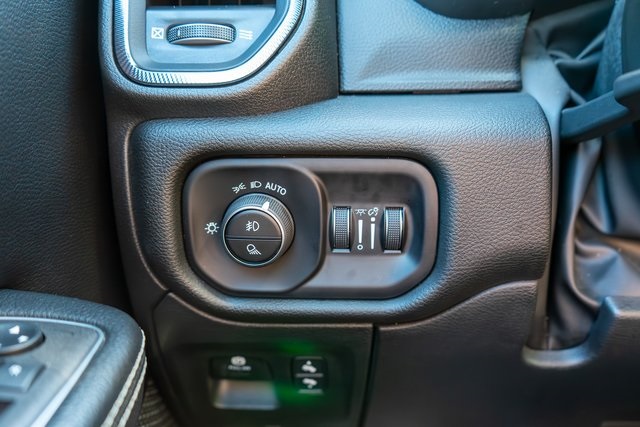 2024 Ram 1500 Sport photo 27