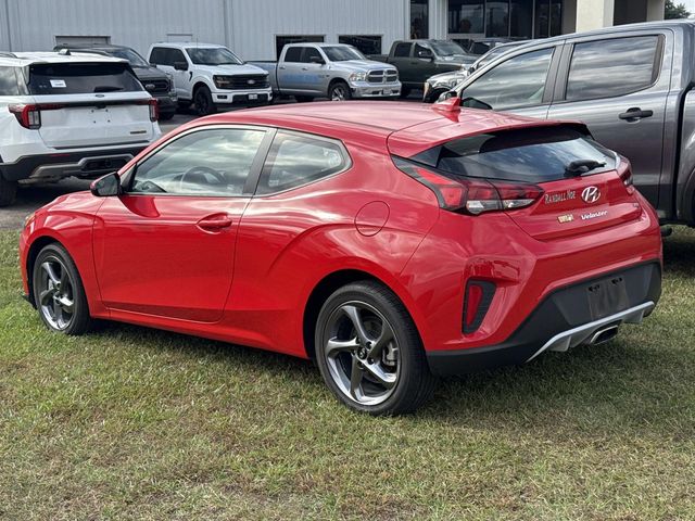 2021 Hyundai Veloster 2.0L Premium photo 3