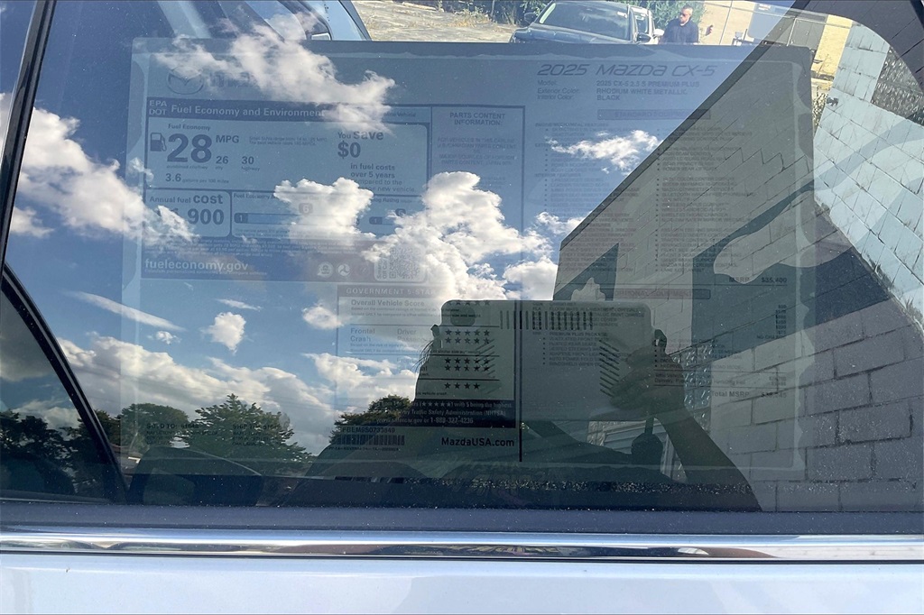 2025 MAZDA CX-5 - Image 12