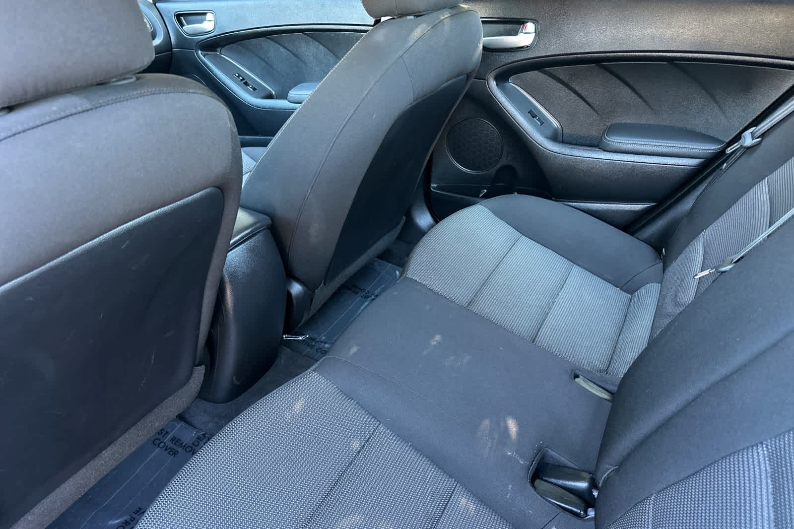 2018 Kia Forte LX Base photo 4