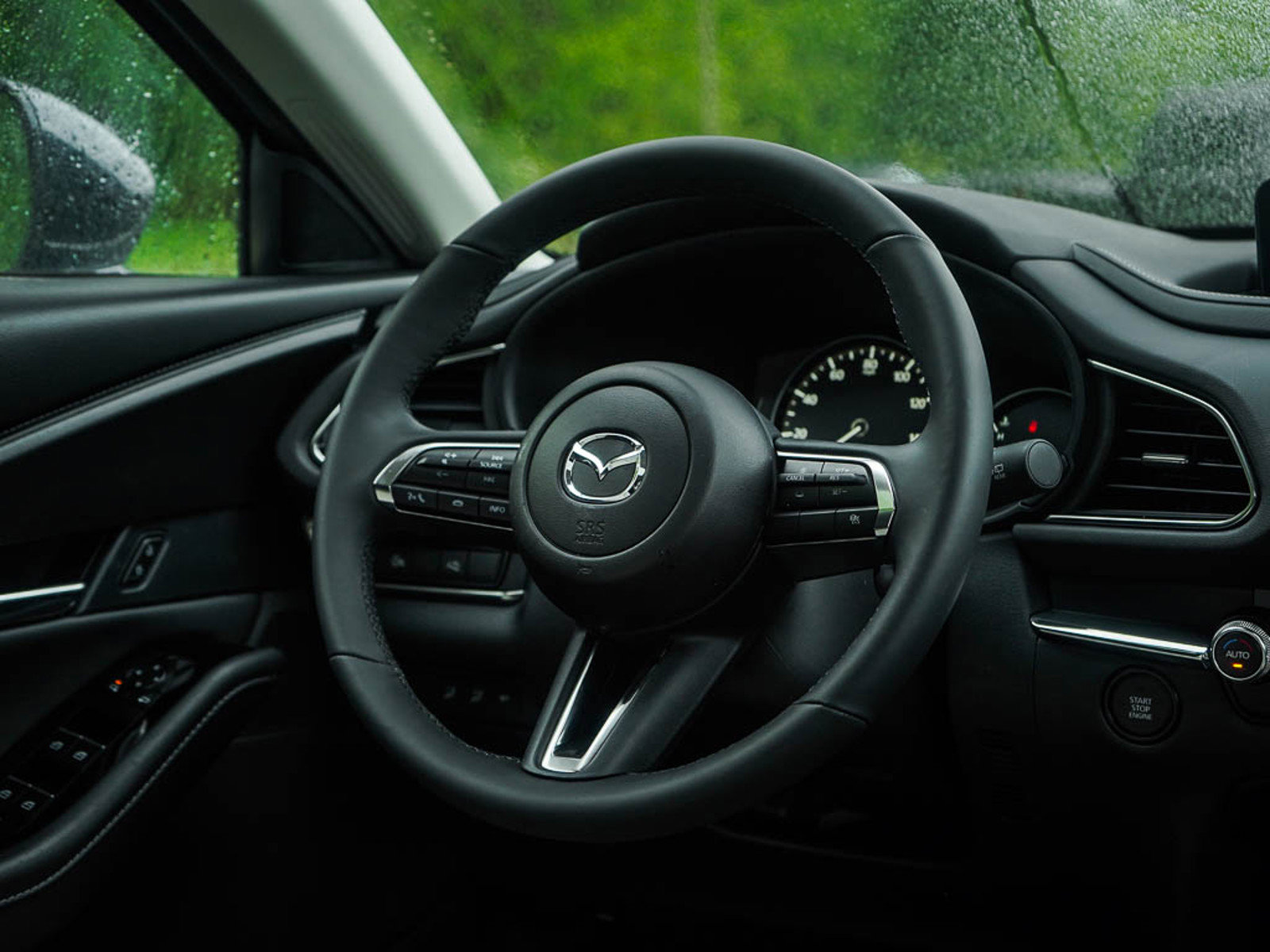2025 Mazda CX-30 2.5 S Preferred photo 14