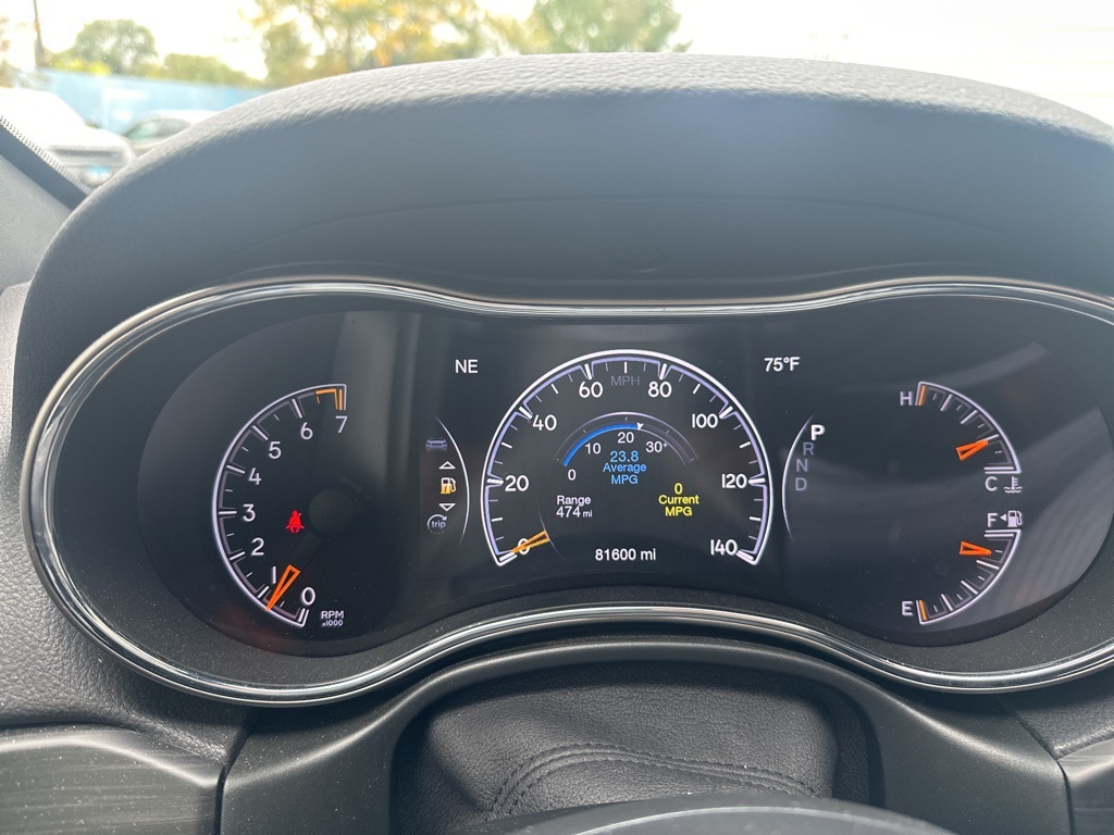 2020 Jeep Grand Cherokee Laredo photo 17