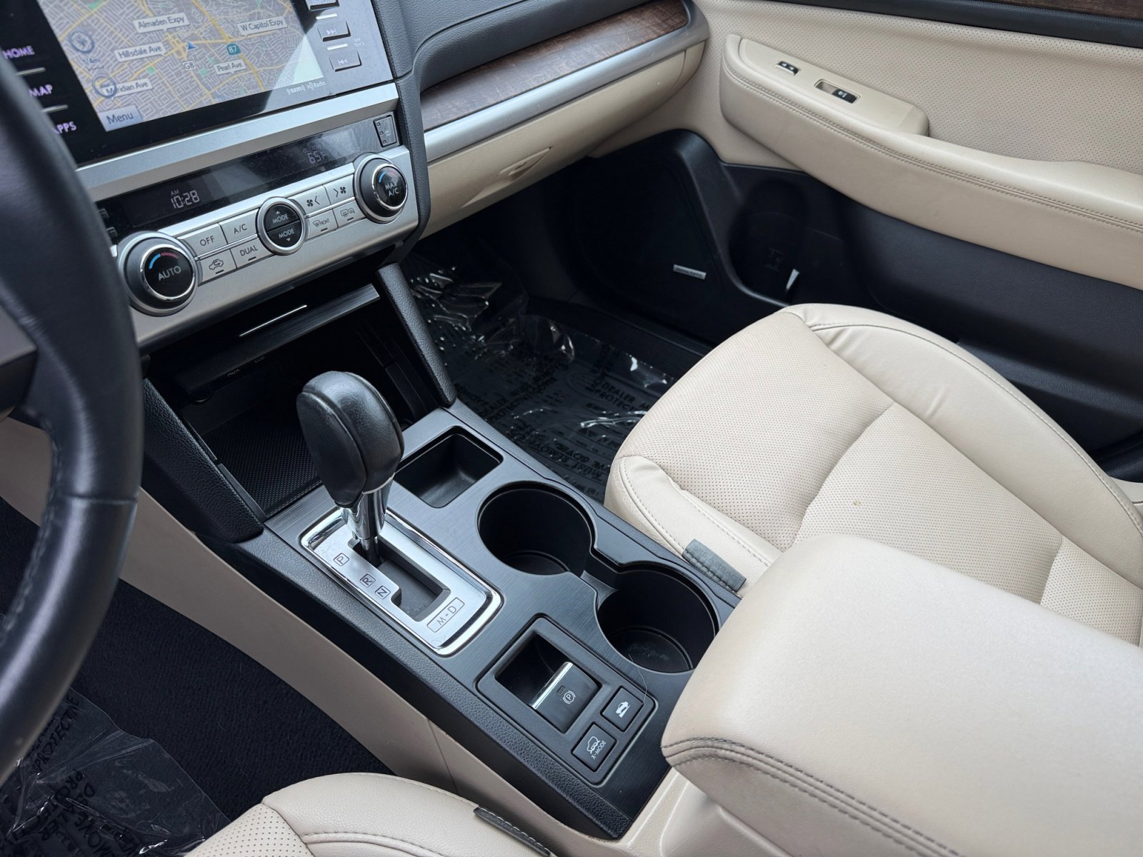 2016 Subaru Outback 2.5i photo 12