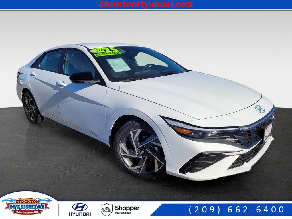 2025 Hyundai Elantra SEL
