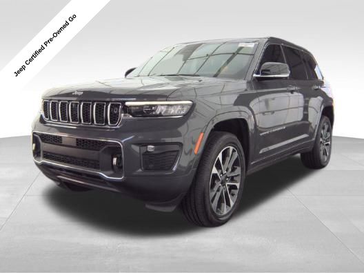 2024 Jeep Grand Cherokee Overland's photo