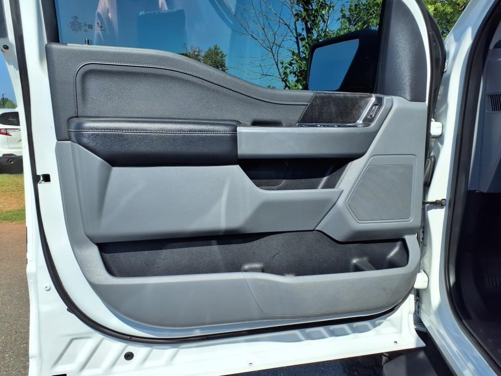 2022 Ford F-150 XLT photo 4