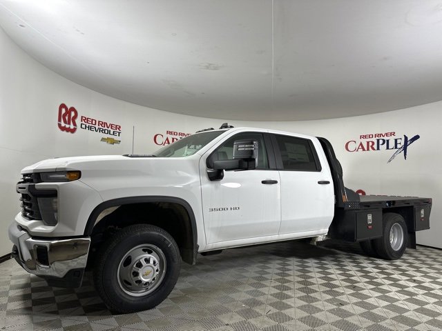 2025 Chevrolet Silverado 3500HD Work Truck photo 3