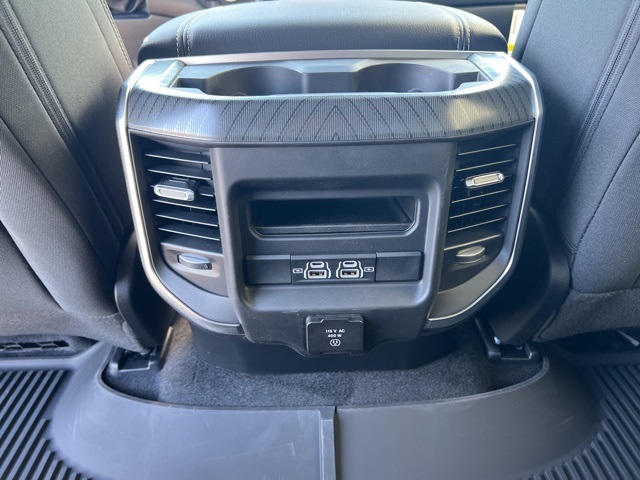 2025 Ram 1500 Big Horn Lone Star photo 17