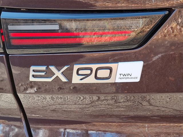 2025 Volvo EX90 Ultra photo 15