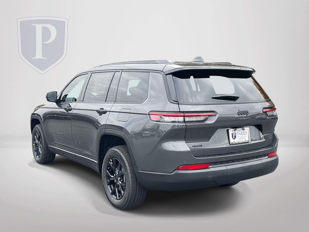 2025 Jeep Grand Cherokee Altitude X photo 2