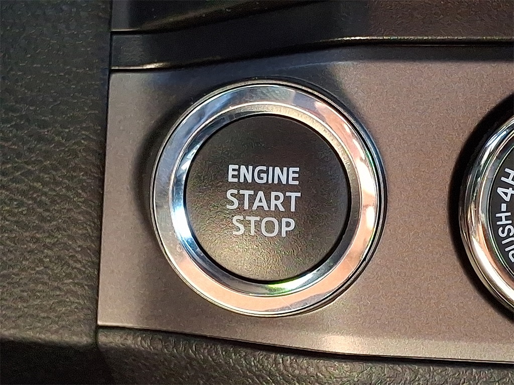 2021 Toyota Tacoma TRD Sport photo 25