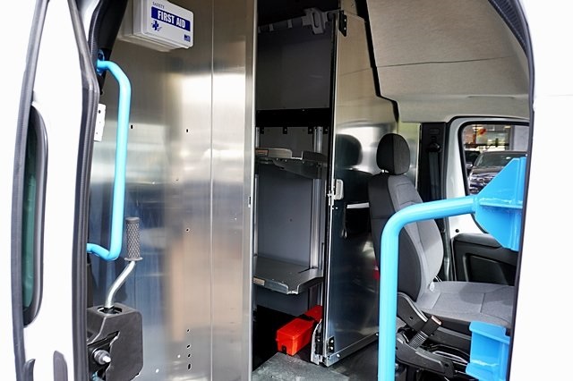 New 2024 Bright White Clear-Coat Exterior Paint RAM Super High Roof image 14