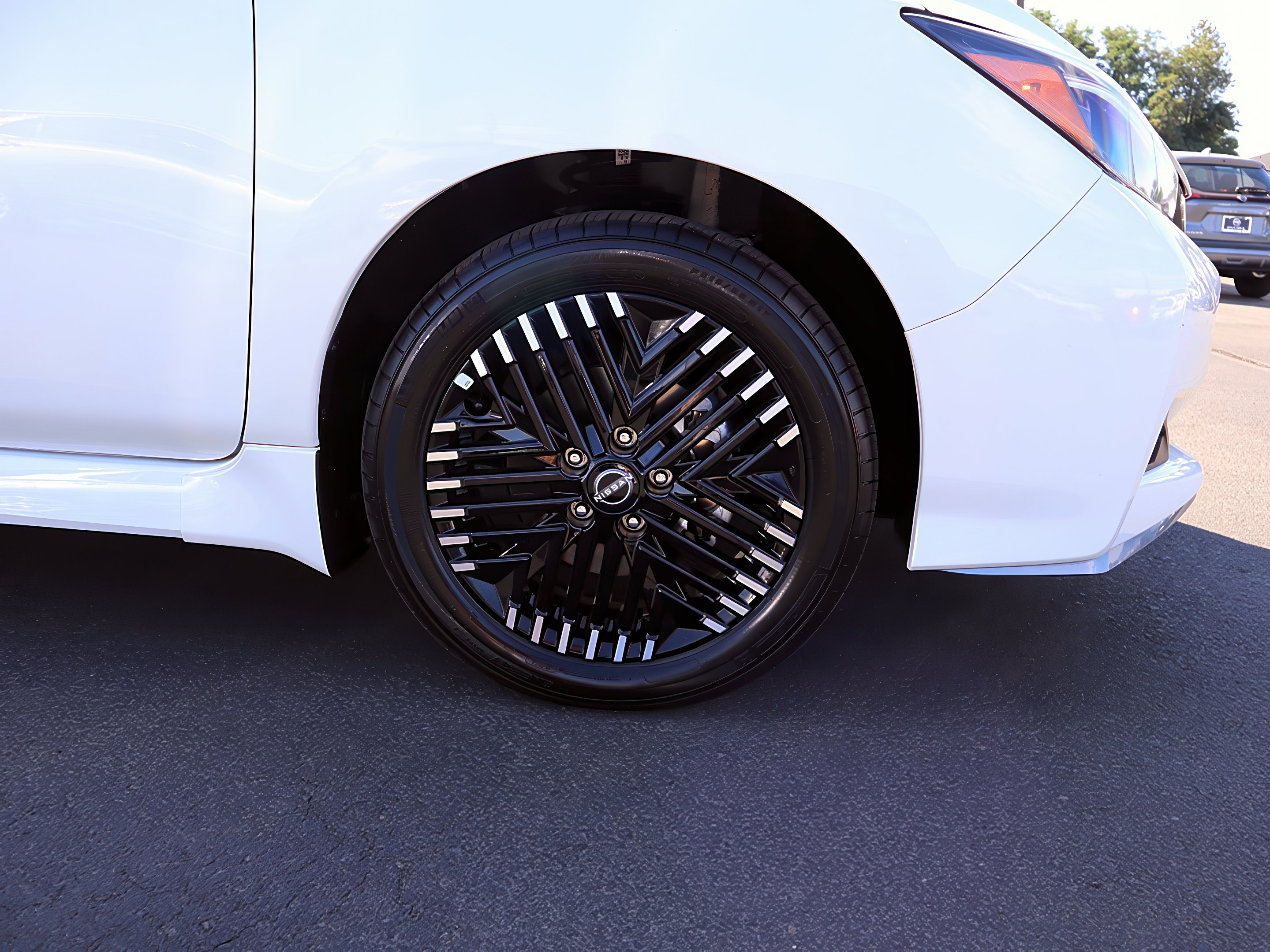 2025 Nissan Leaf SV Plus photo 28