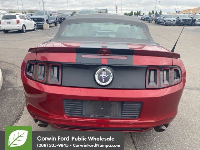 2014 Ford Mustang V6 Premium photo 6