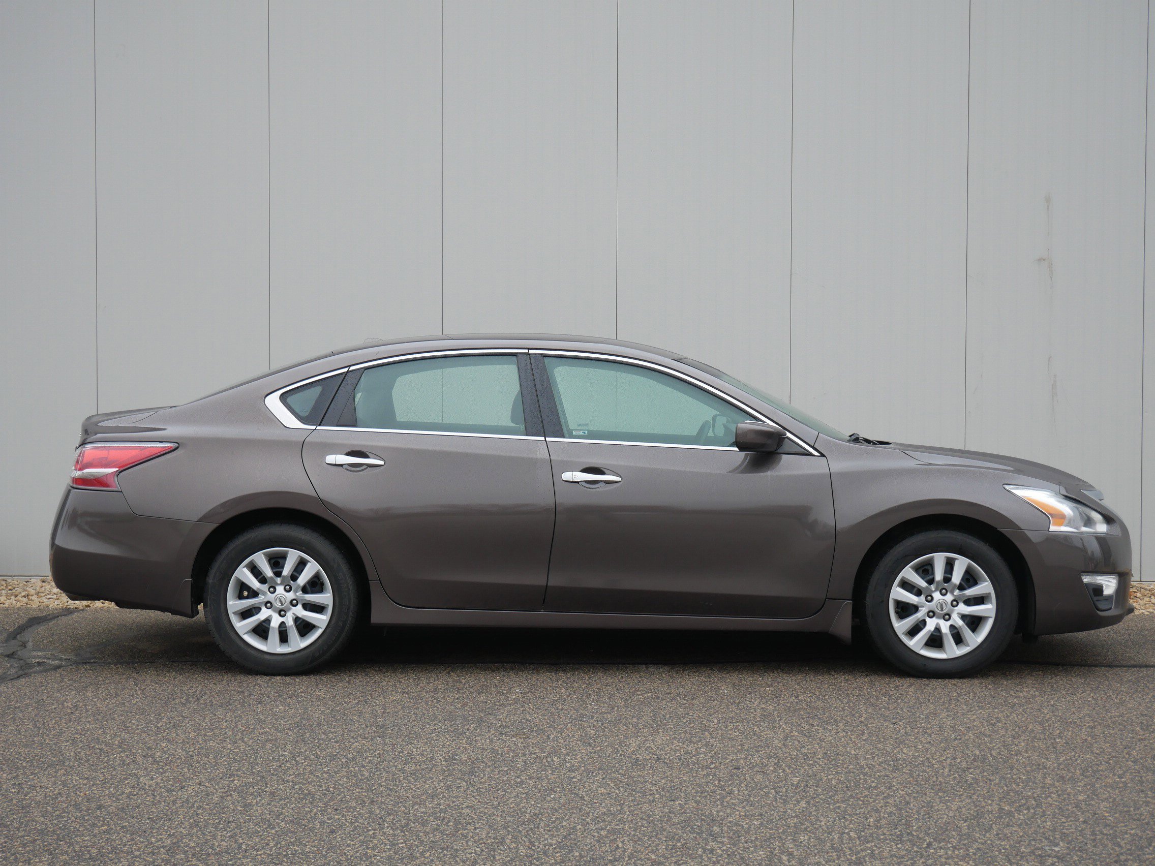 2015 Nissan Altima 2.5 S photo 4