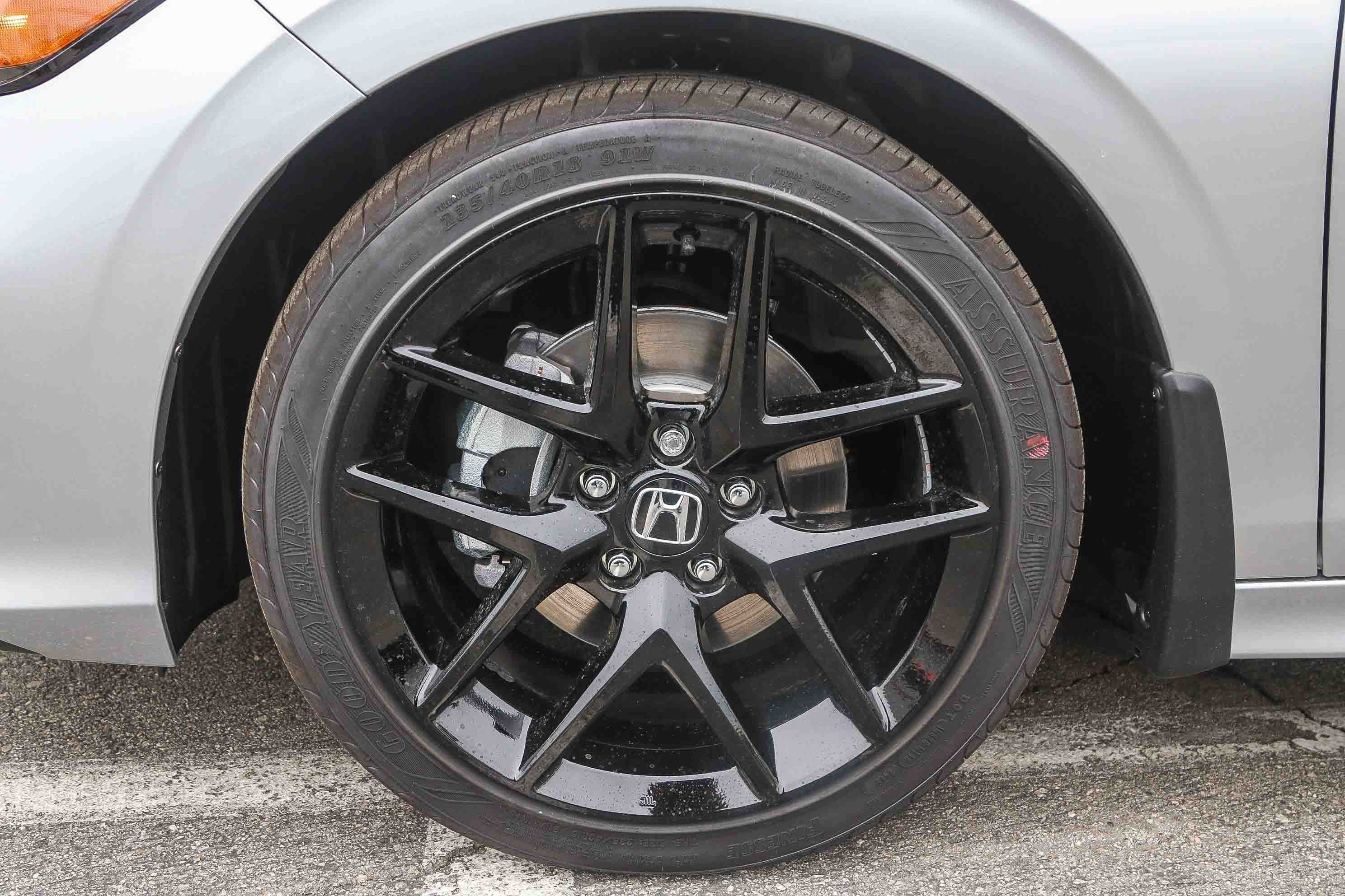 2026 Honda Civic Hybrid Sport photo 4