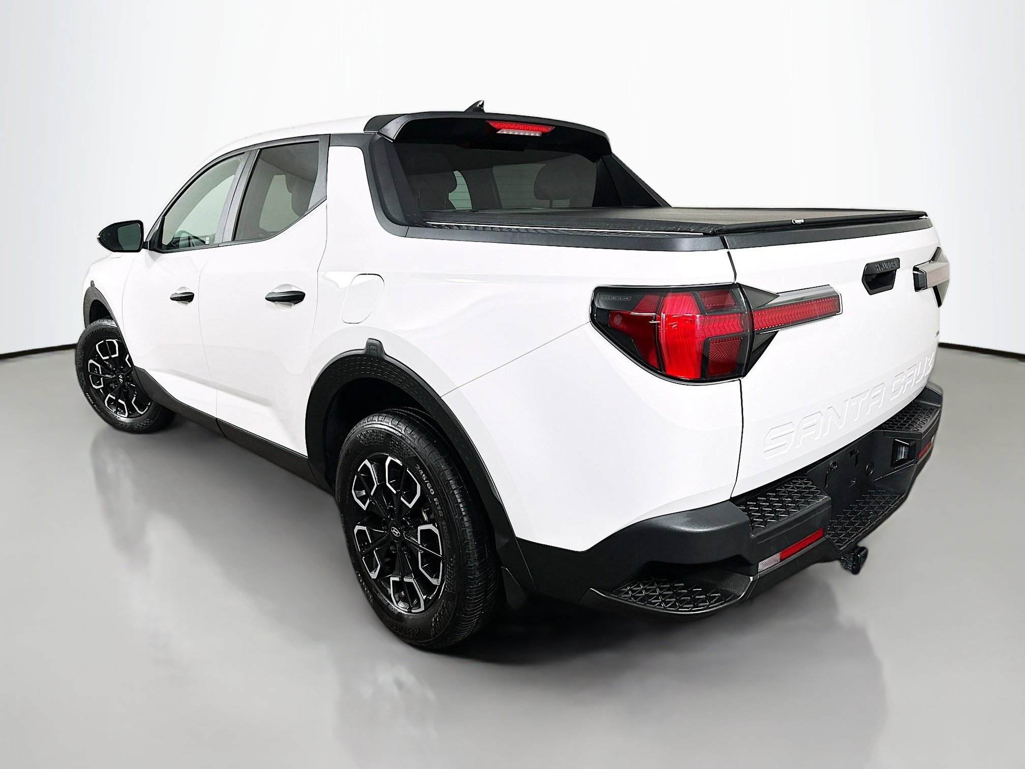 2023 Hyundai Santa Cruz SEL photo 3