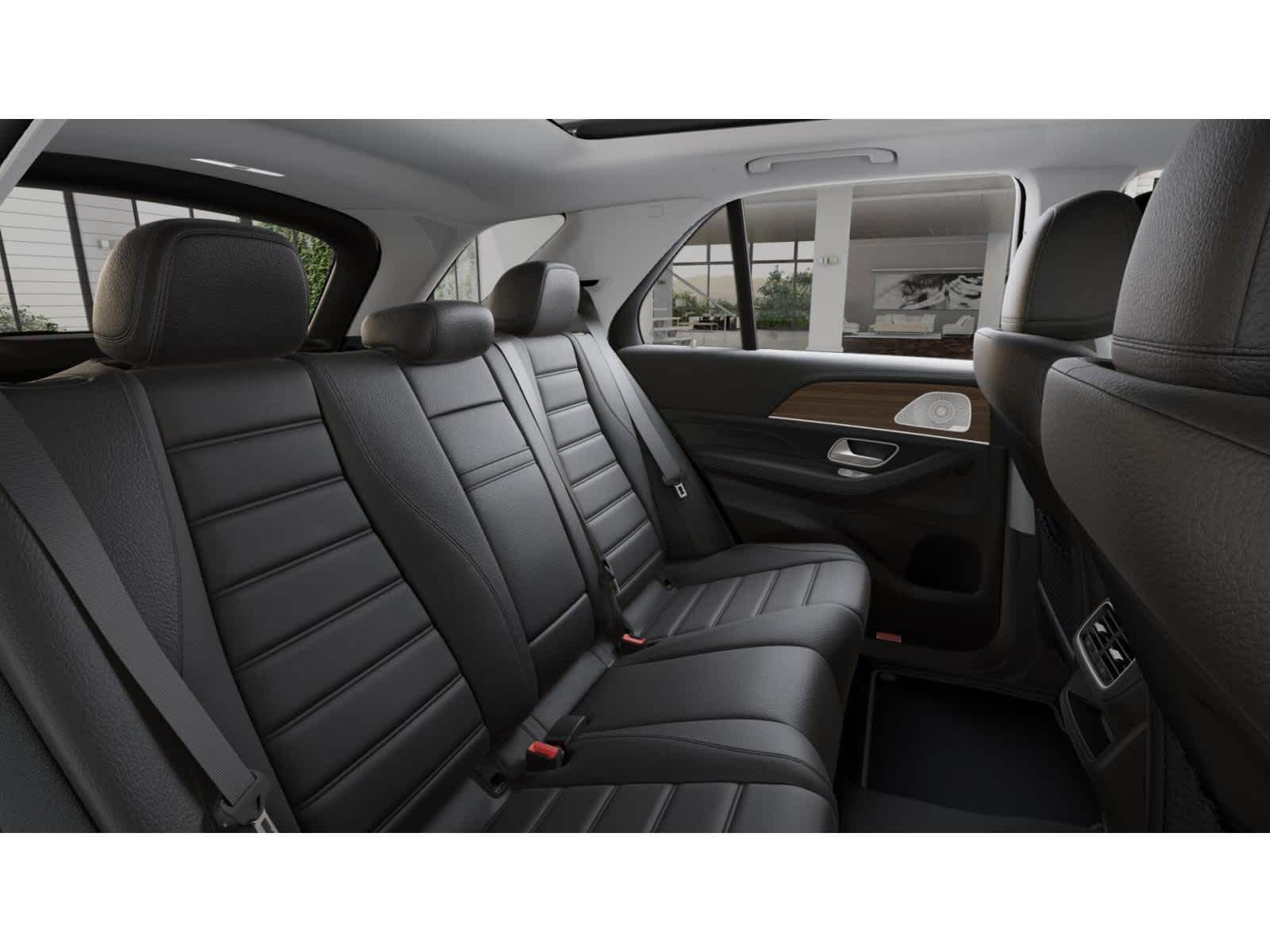 2026 Mercedes Benz GLE 350 4MATIC photo 4