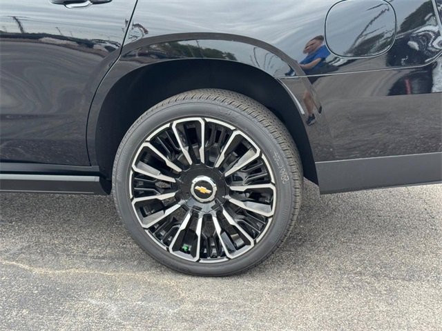 2026 Chevrolet Tahoe High Country photo 4