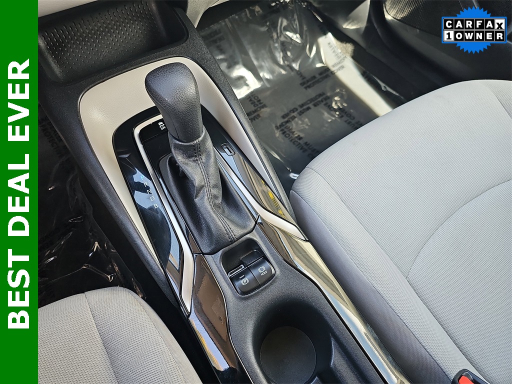 2022 Toyota Corolla LE photo 22