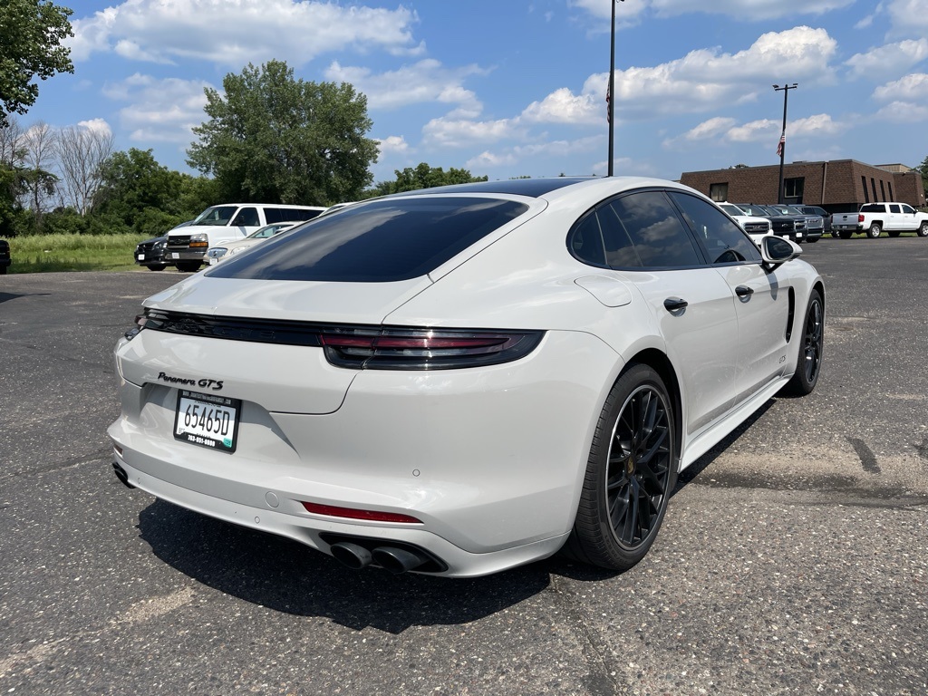 2020 Porsche Panamera GTS photo 5