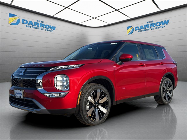 2025 Mitsubishi Outlander SE's photo