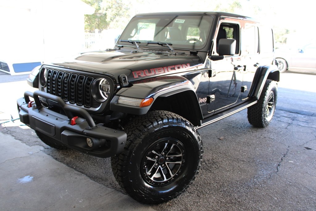 2026 Jeep Wrangler 4-Door Rubicon X's photo