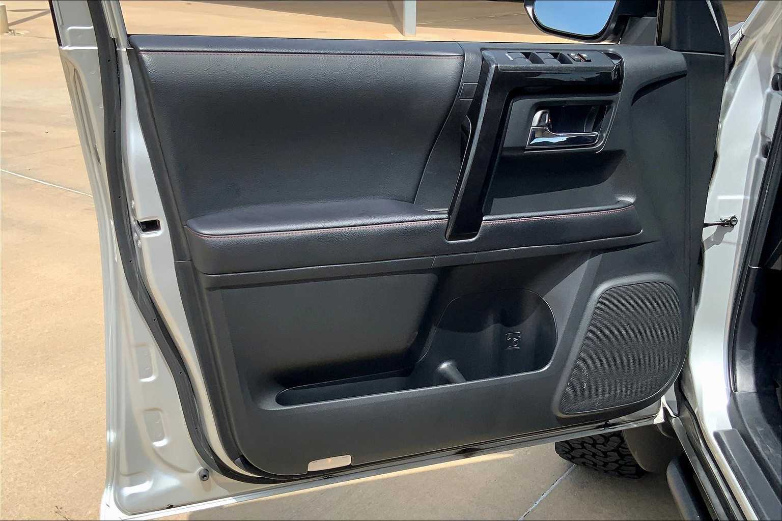 2021 Toyota 4Runner TRD Premium photo 22