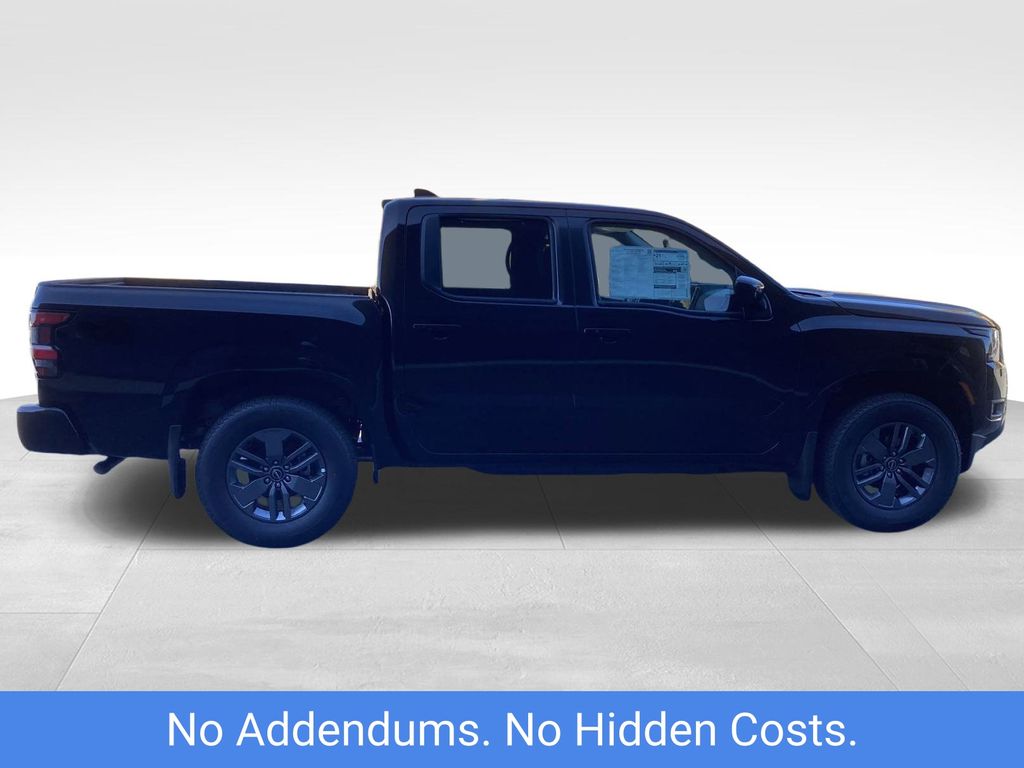 2025 Nissan Frontier SV photo 3