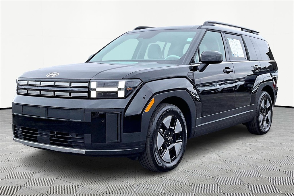 2026 Hyundai Santa Fe SEL's photo