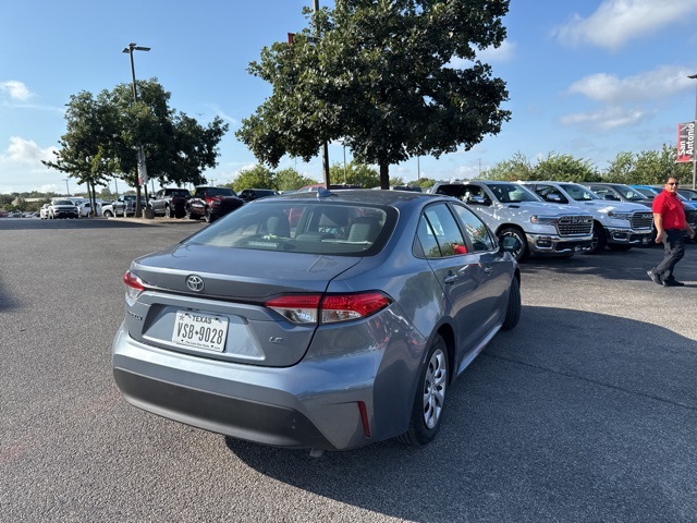 2024 Toyota Corolla LE photo 7