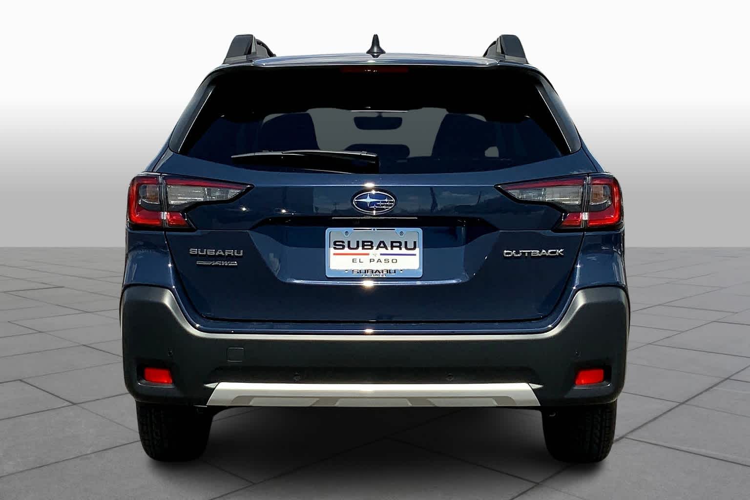 2025 Subaru Outback Limited photo 4