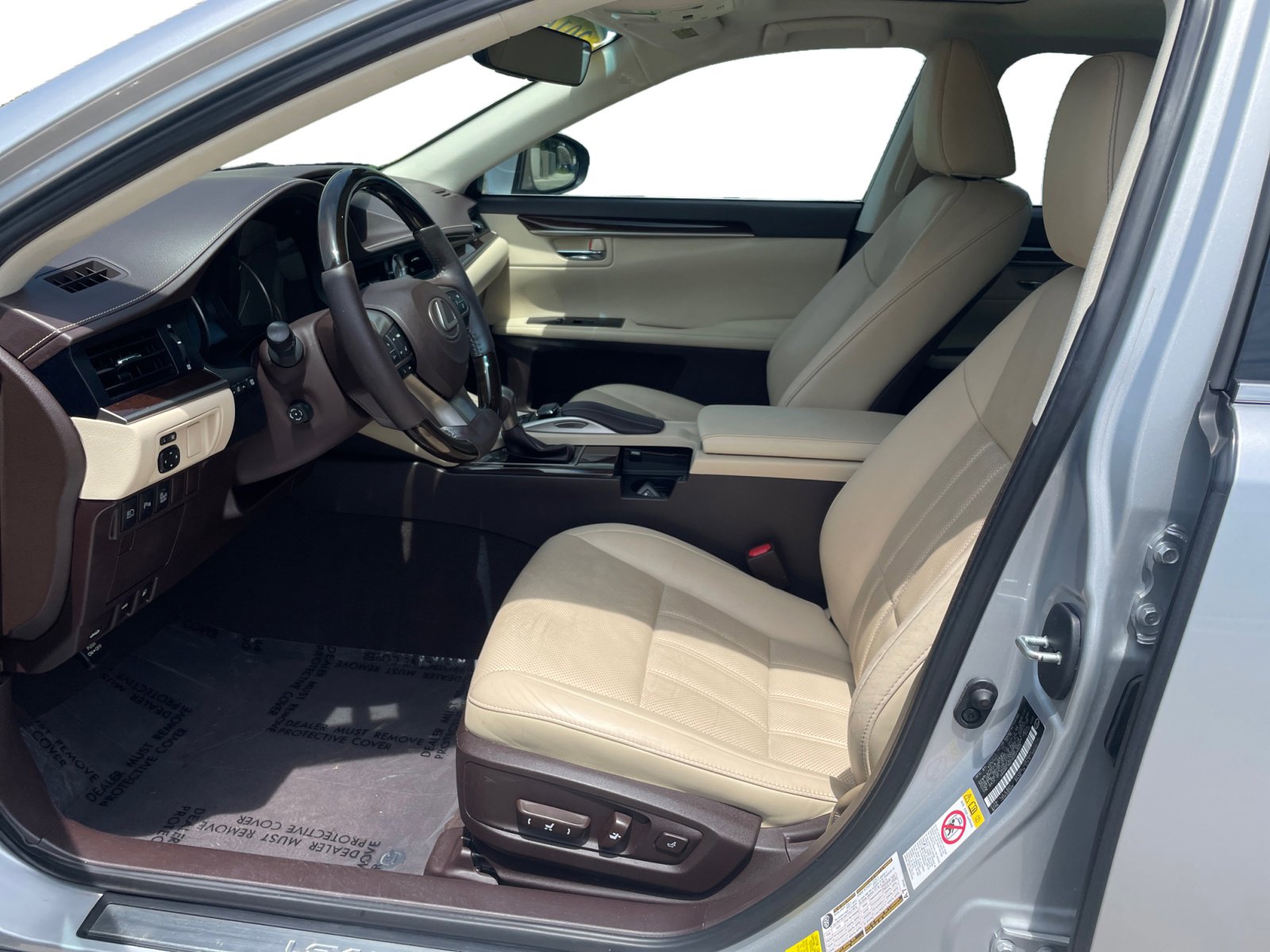 Used 2016 Lexus ES 350 with VIN 58ABK1GG1GU024603 for sale in Kansas City