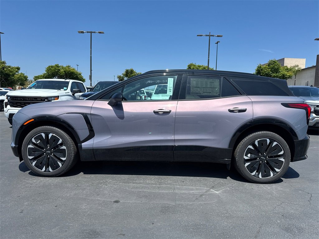 2025 Chevrolet Blazer RS photo 4