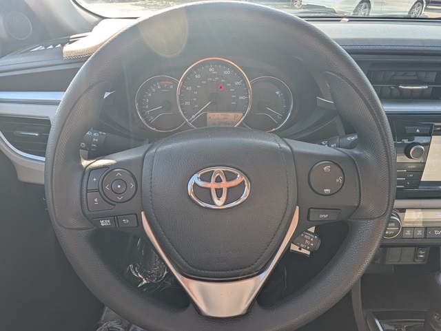 2014 Toyota Corolla L photo 10